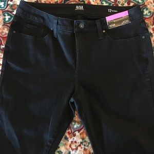 Ana mid rise black jeans